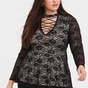 Like New Torrid Black Lace Lattice Peplum Top Lace Up 1x